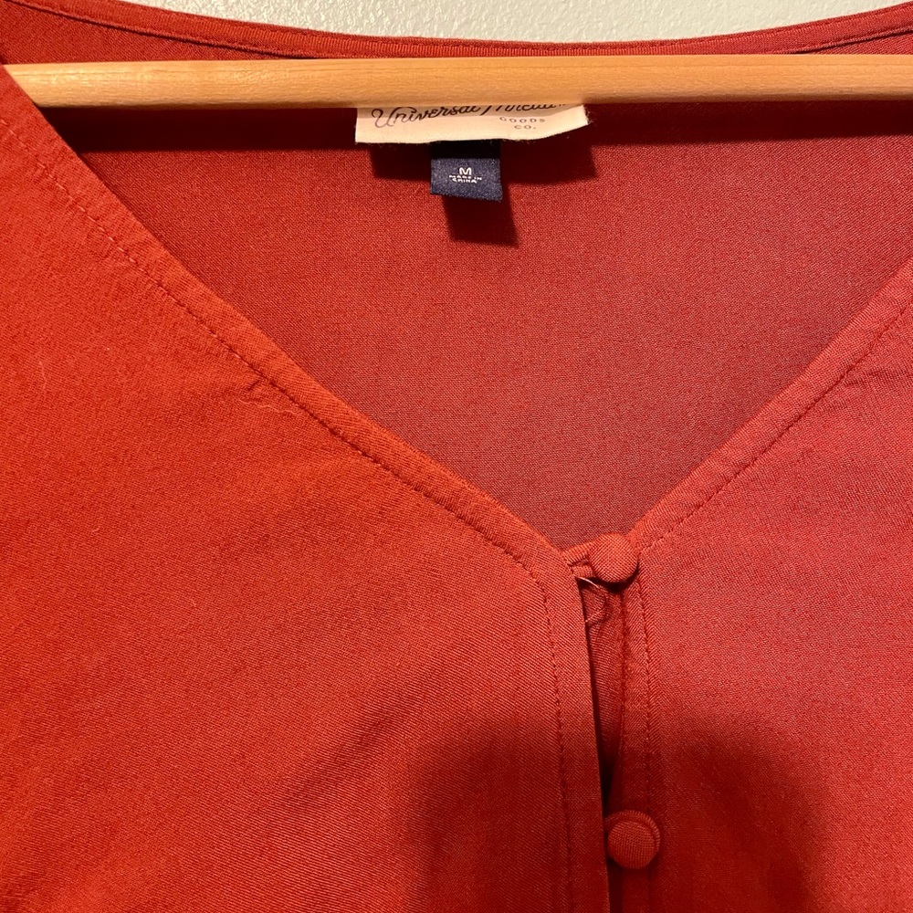 Universal Thread V-Neck Ruffle Top - Picture 3 of 4